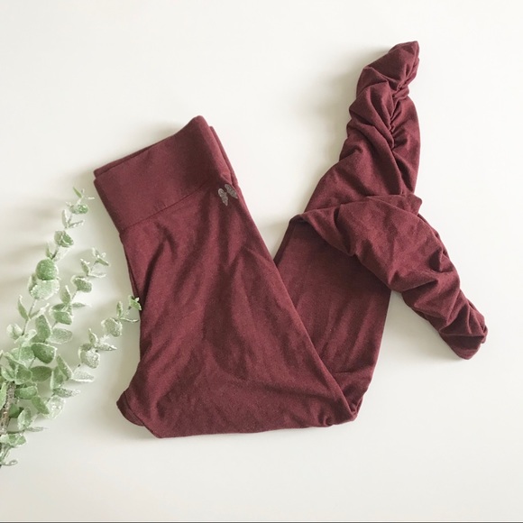 Victoria's Secret Pants - Victorias Secret | maroon rooched ankle leggings M